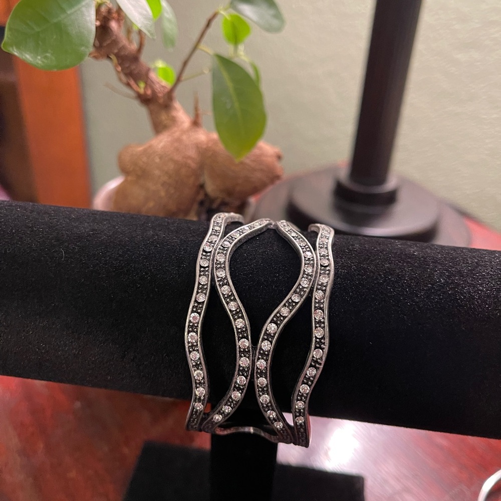 NWT Charming  Charlie’s cuff bracelet
